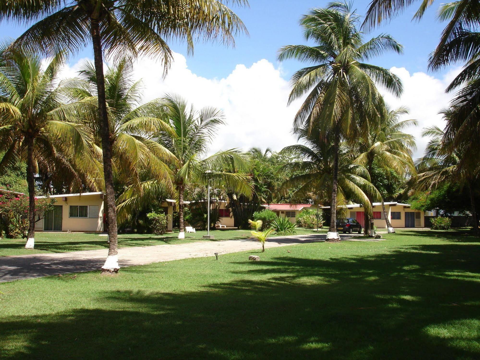 Alizes Bungalows Sainte-Anne  Exterior photo